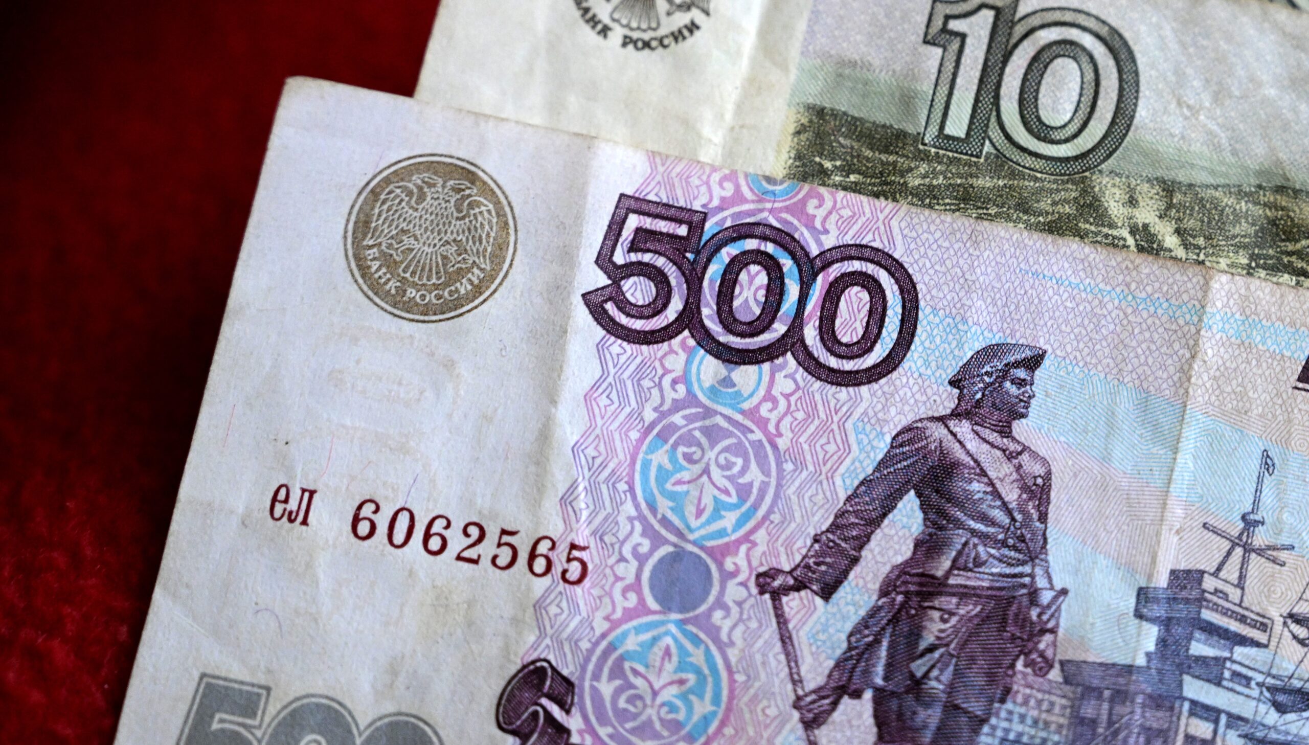 Defence Expenditures, Secrecy and State Programmes in the Russian Federal  Budget: A Closer Look at the Data - Sceeus