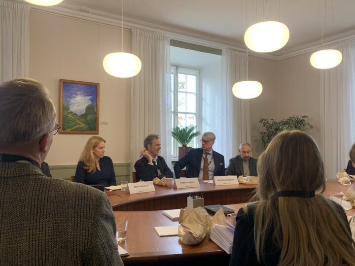 Roundtable – Massicot and de Waal (2)